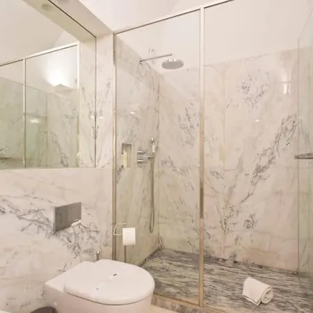 Apartment Boutique Rentals- The Clerigos W/ Patio Porto